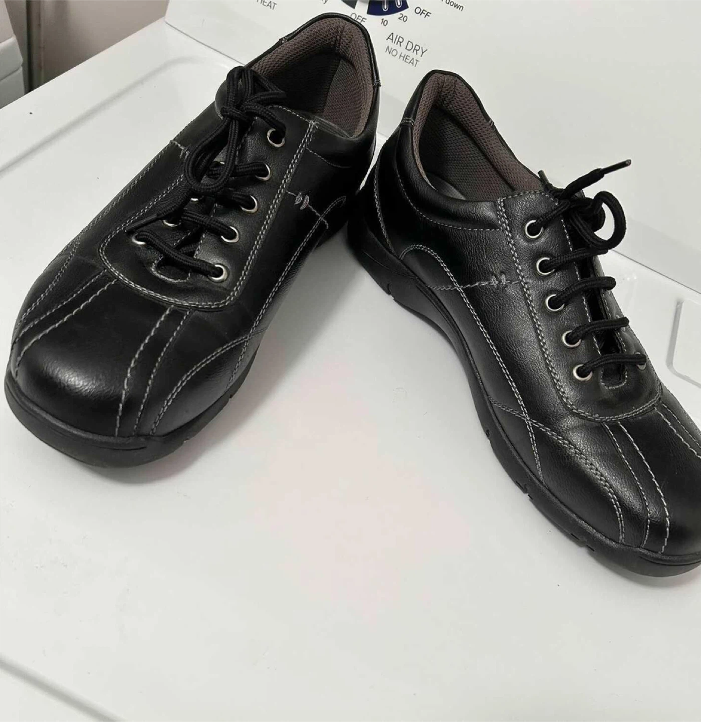 Black Leather Lace-Up Shoes