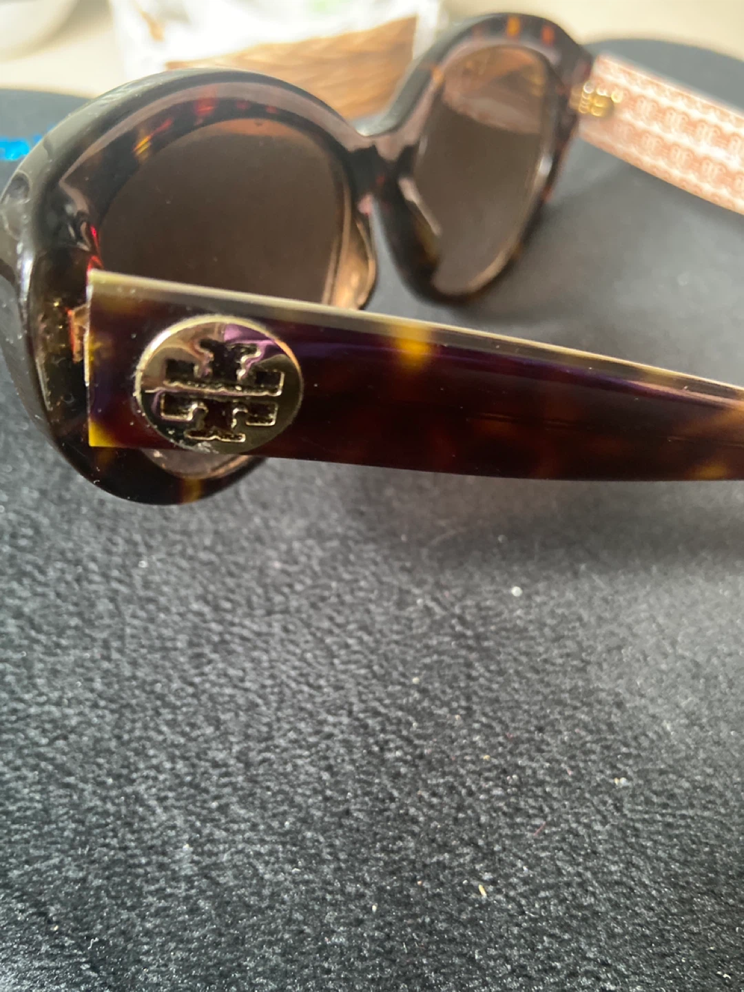 Tory Burch Sunglasses - photo 4