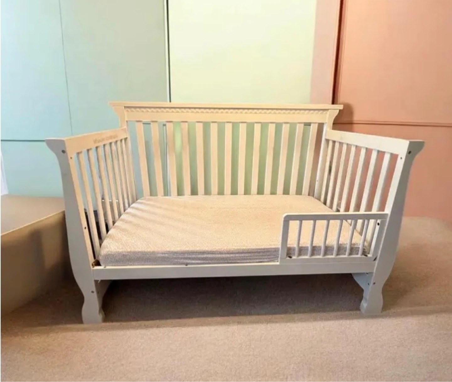 White Toddler Bed/Crib Conversion