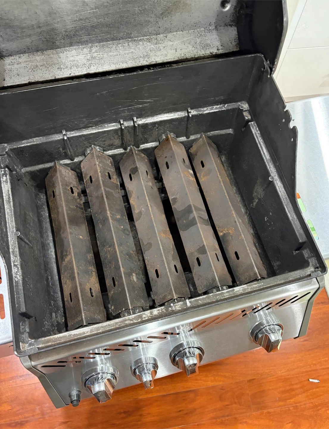 Napoleon Propane Grill (FREE DELIVERY) - photo 4