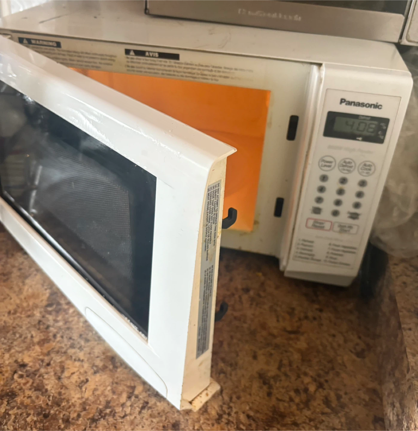 Panasonic Microwave Oven - photo 2