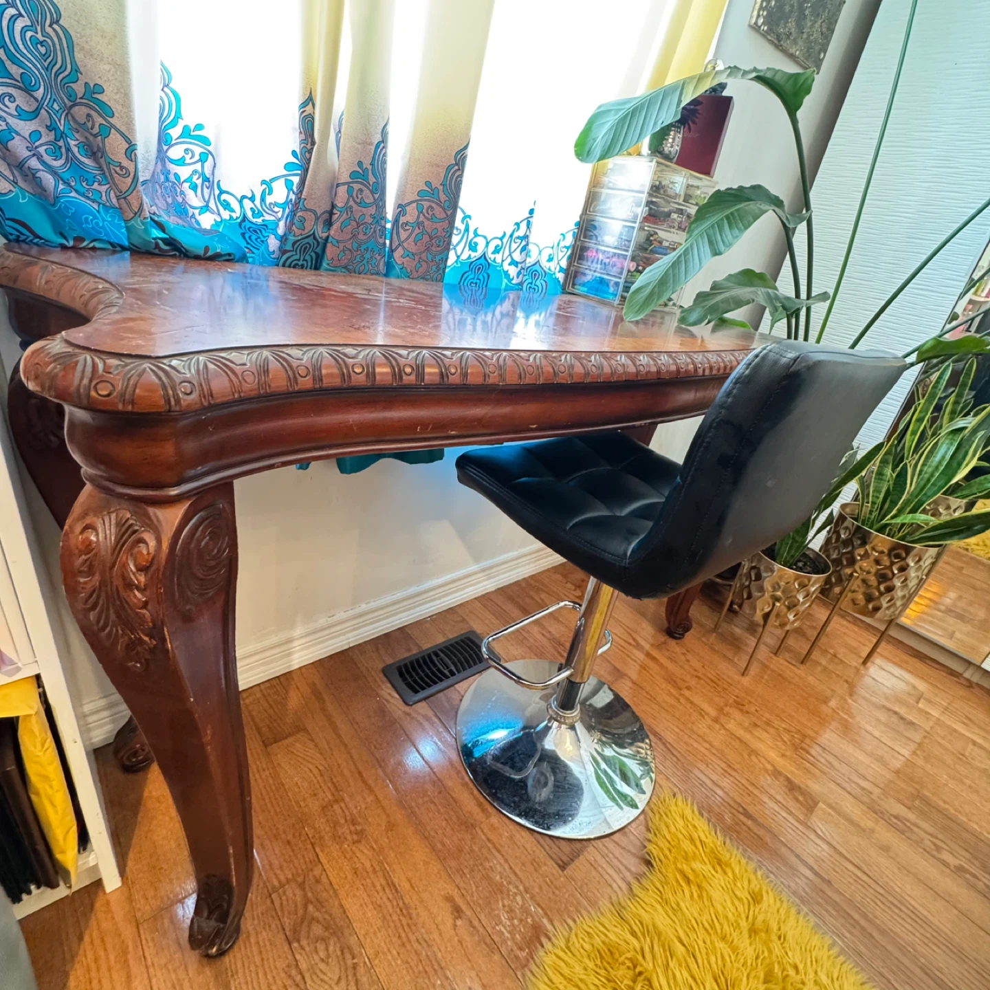 Ornate Wooden Console Table with Carved Legs