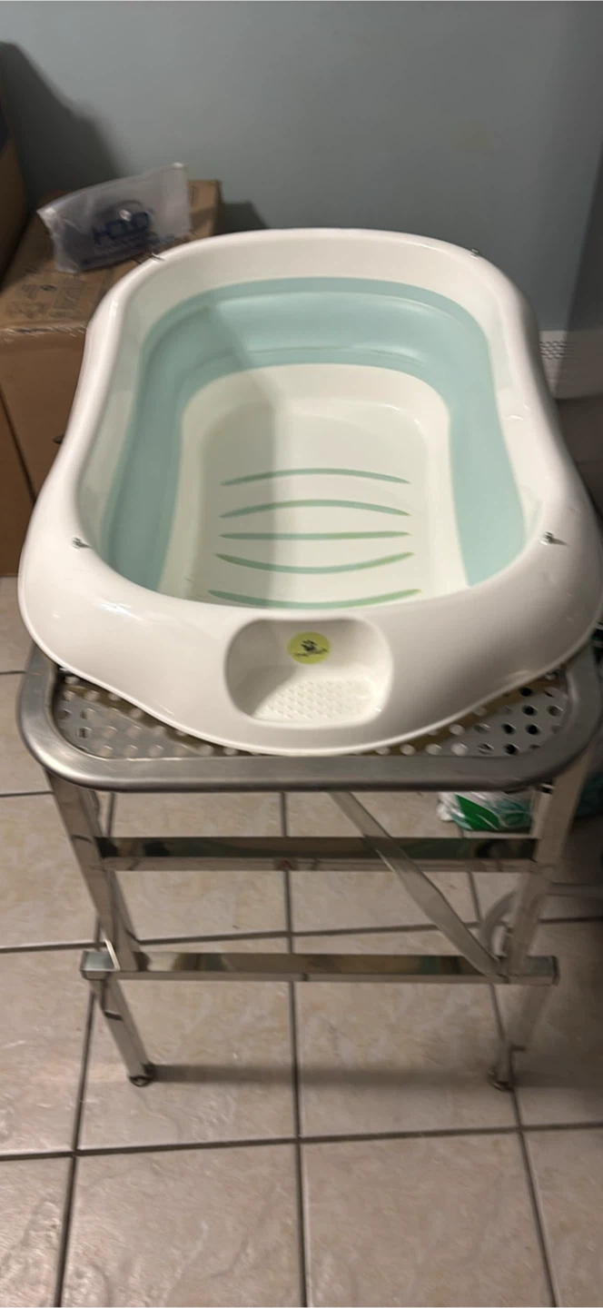 Collapsible Baby Bathtub with Stand - photo 2