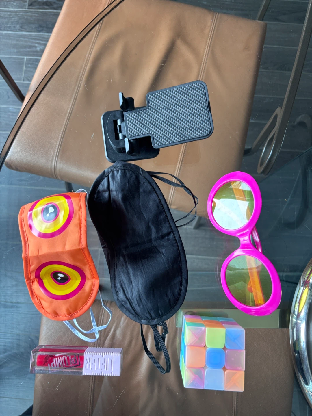 Assorted novelty items bundle