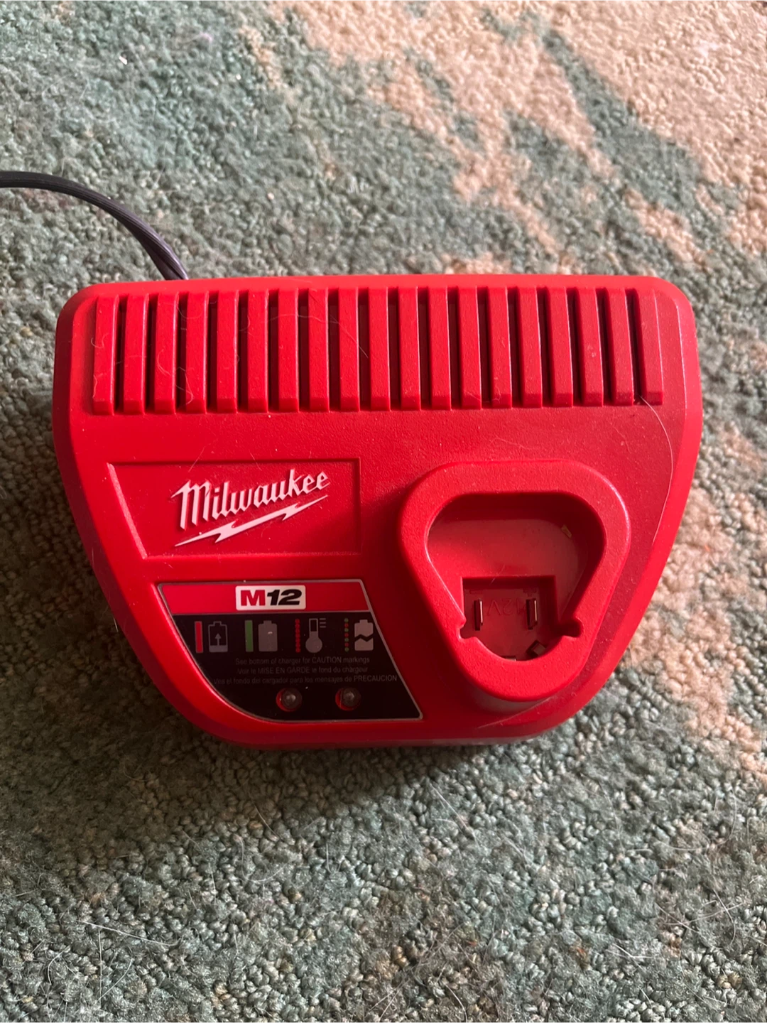 Milwaukee M12 Battery Charger