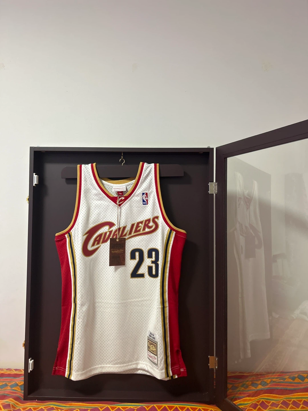LeBron James Cleveland Cavaliers Jersey with Frame - photo 3