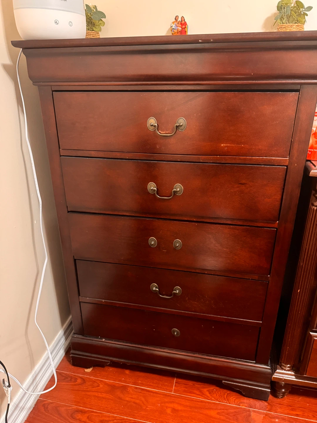 Wooden Dresser - photo 2