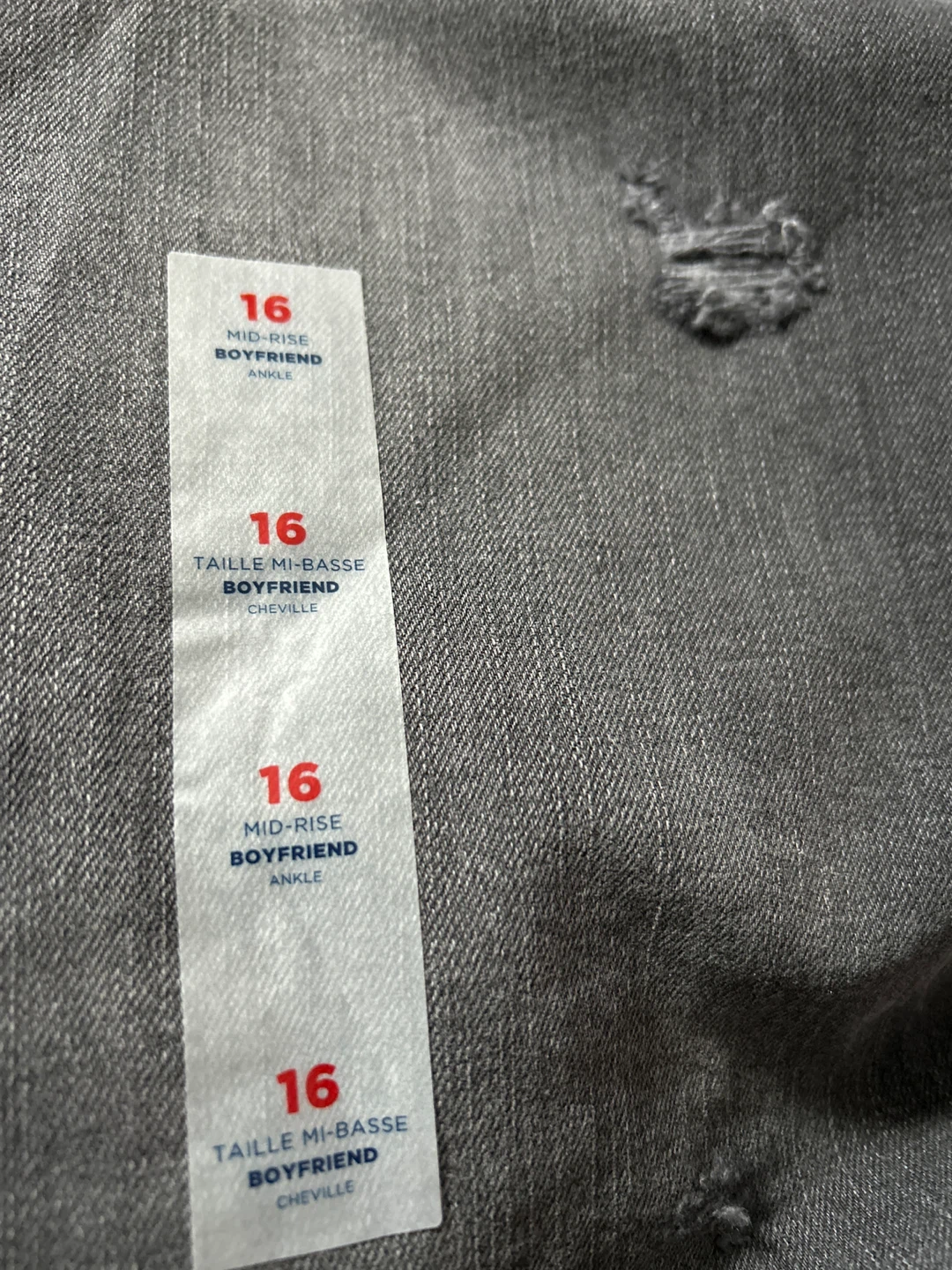 Women's Mid-Rise Boyfriend Jeans Size 16 - photo 2