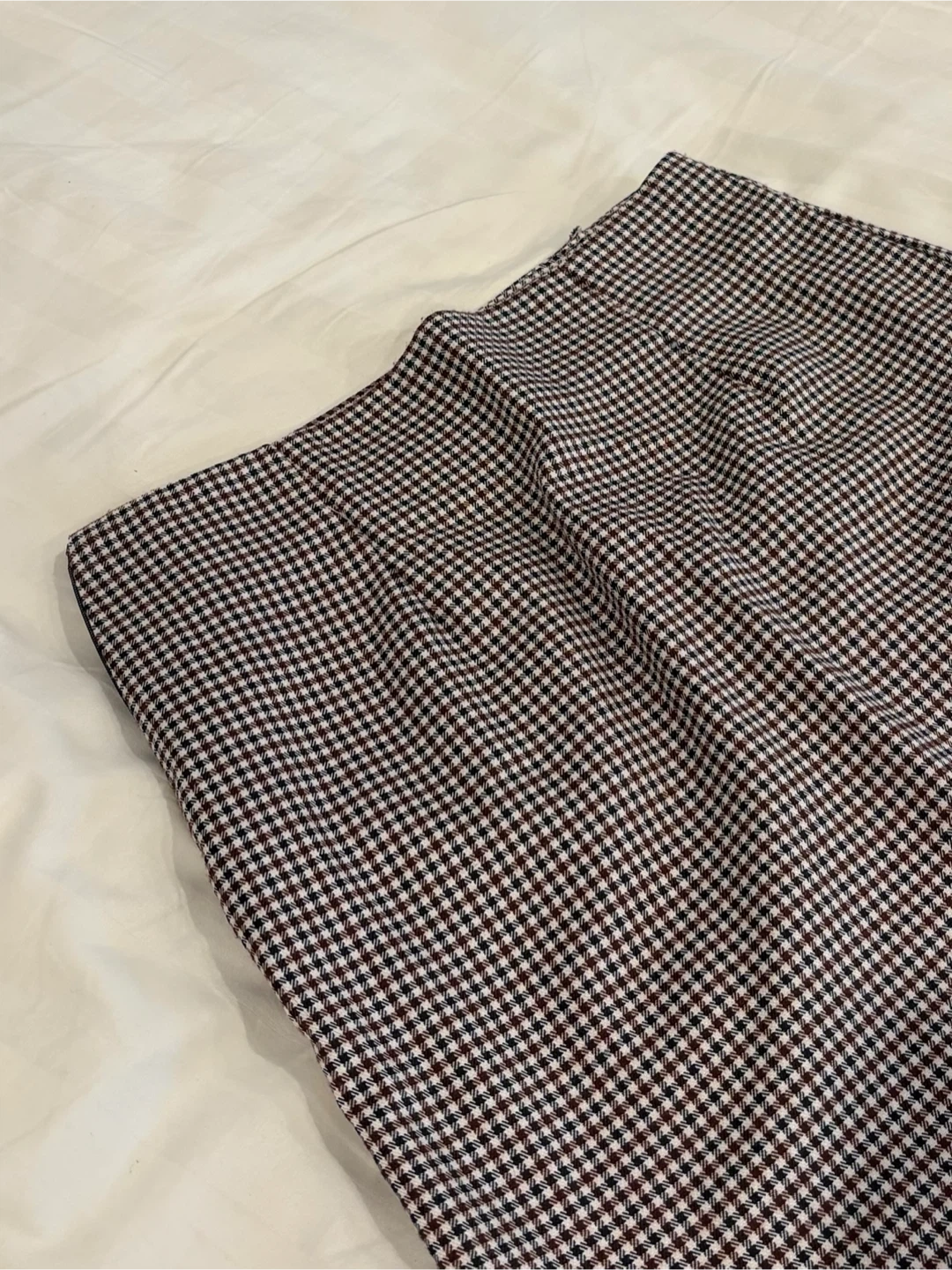 Tight Mini Skirt - photo 3