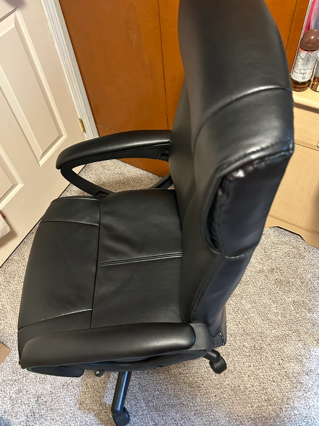 Black Leather Office Chair - photo 2