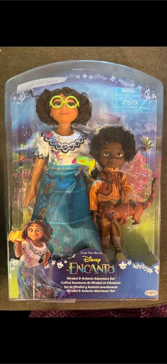 Disney Encanto Mirabel & Antonio Adventure Set Dolls