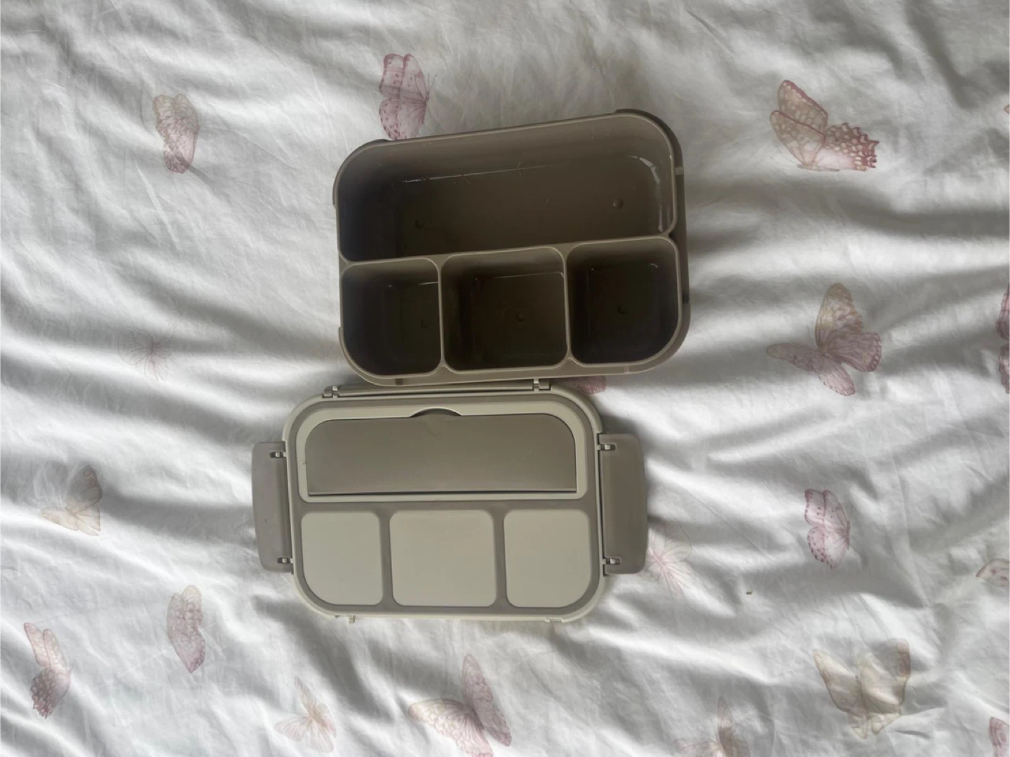Bento Lunch Box with Spoon - photo 2