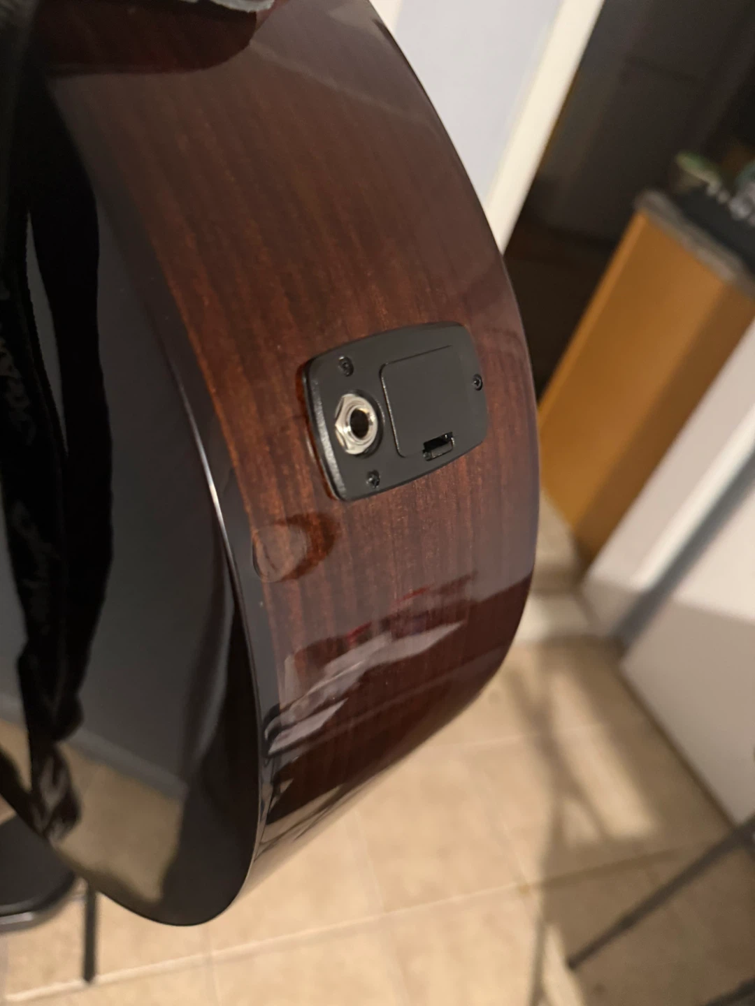 Alvarez Acoustic Electric Guitar - photo 3
