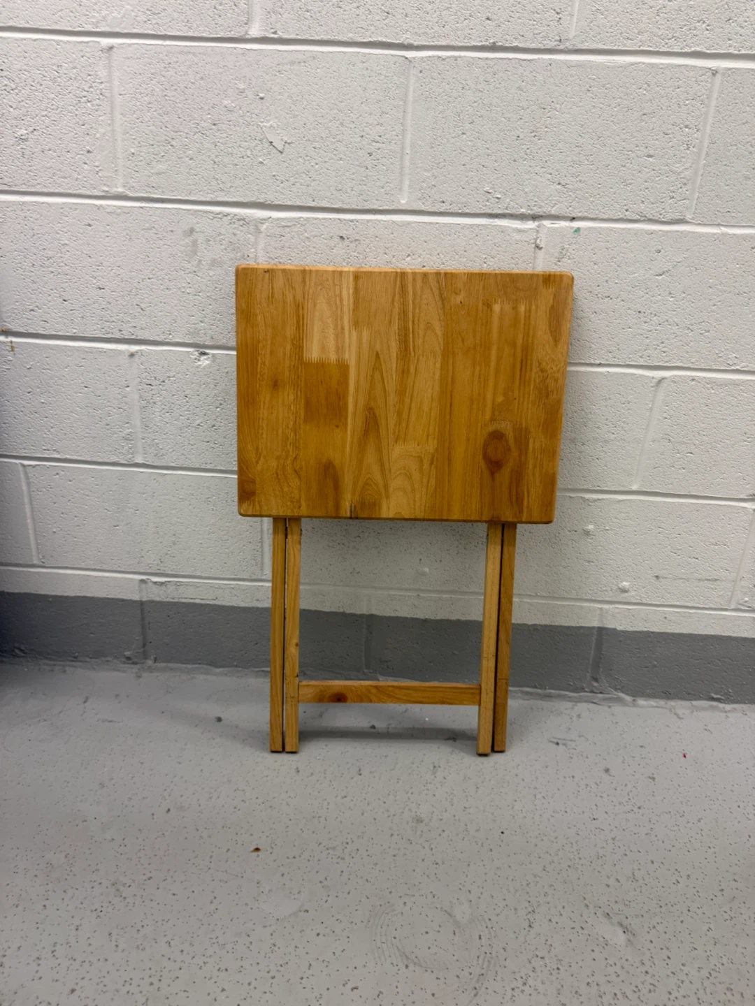 Wooden Folding Tray Table