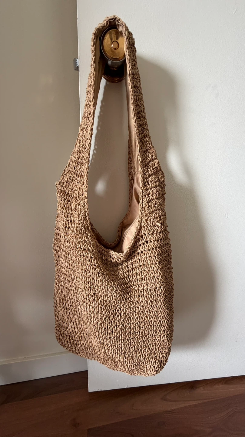Woven Straw Shoulder Bag