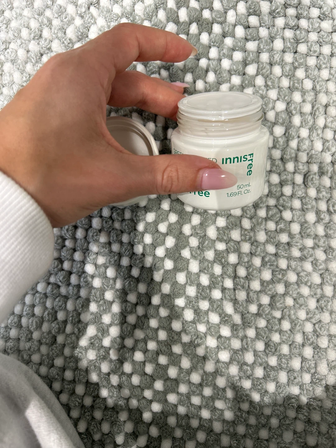 Innisfree Green Tea Seed Hyaluronic Cream - photo 4