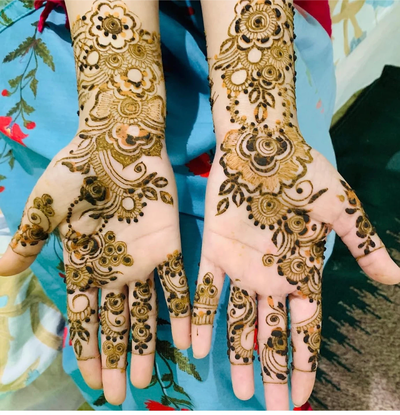 Henna Hand Designs
