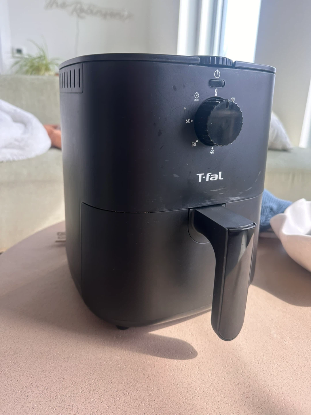 T-fal Easy-Fry Compact Air Fryer 3.69-qt - photo 3