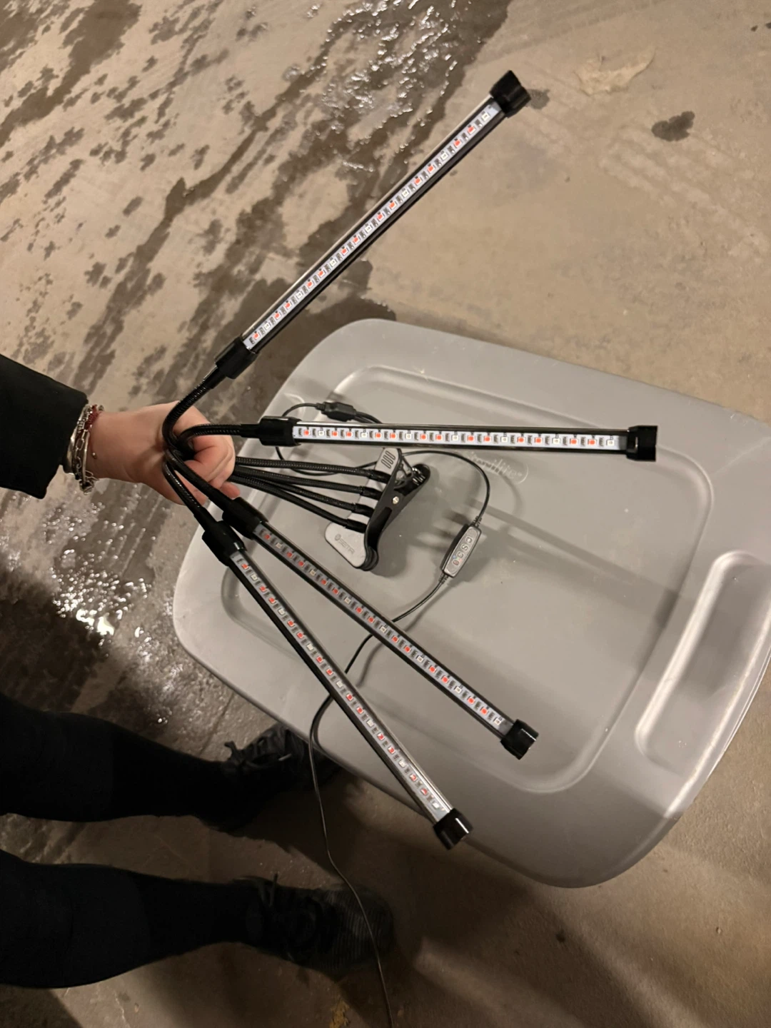 SEMAI 4-Head LED Grow Light