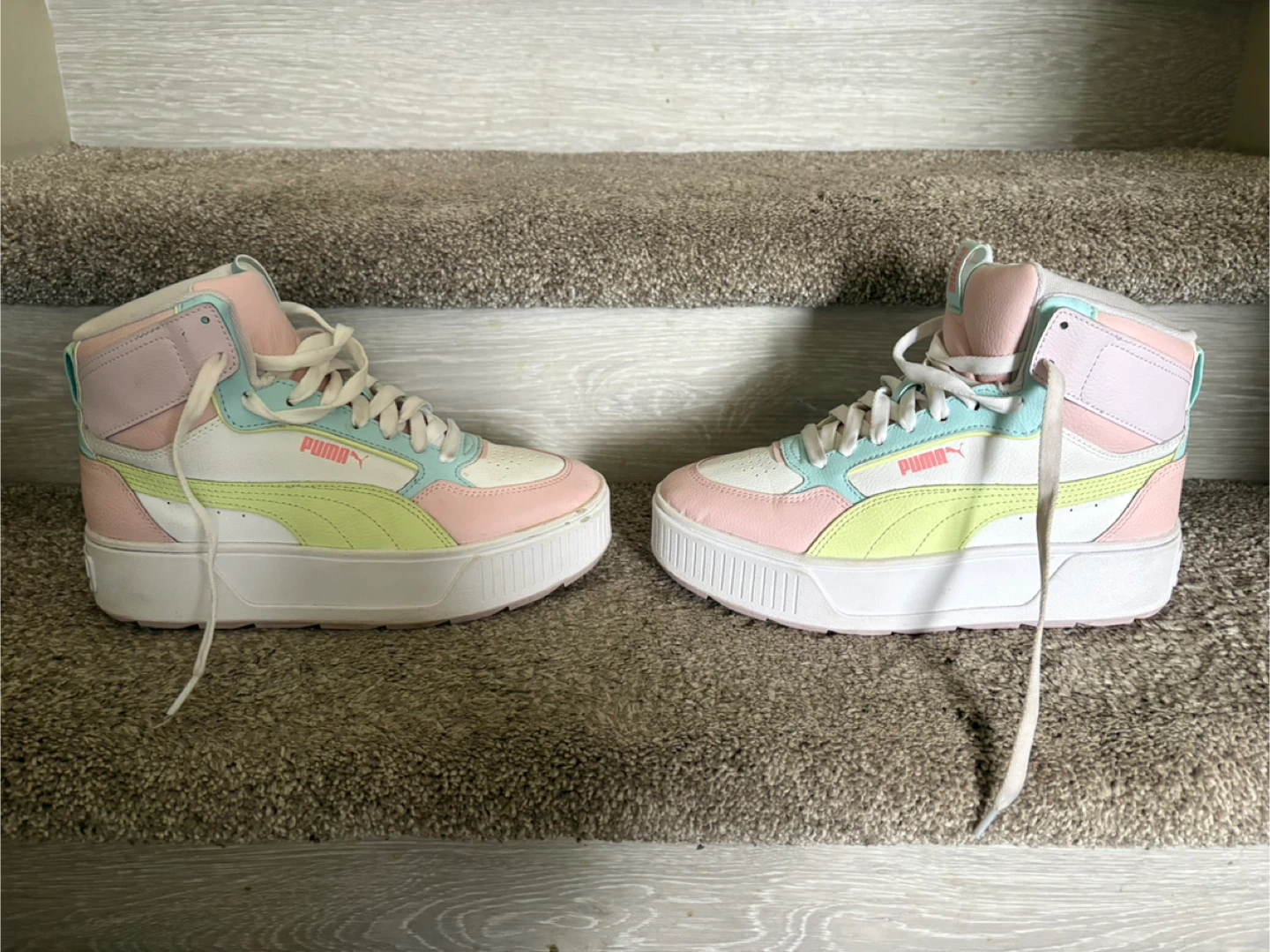 Puma Women's High-Top Sneakers - photo 4