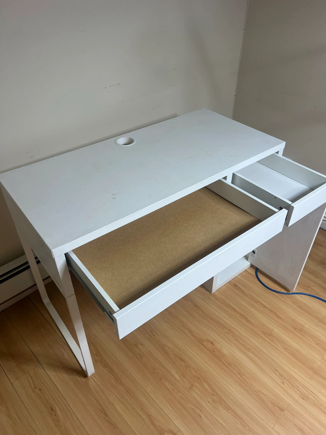 White Desk with Drawers, side table with drawer - photo 3
