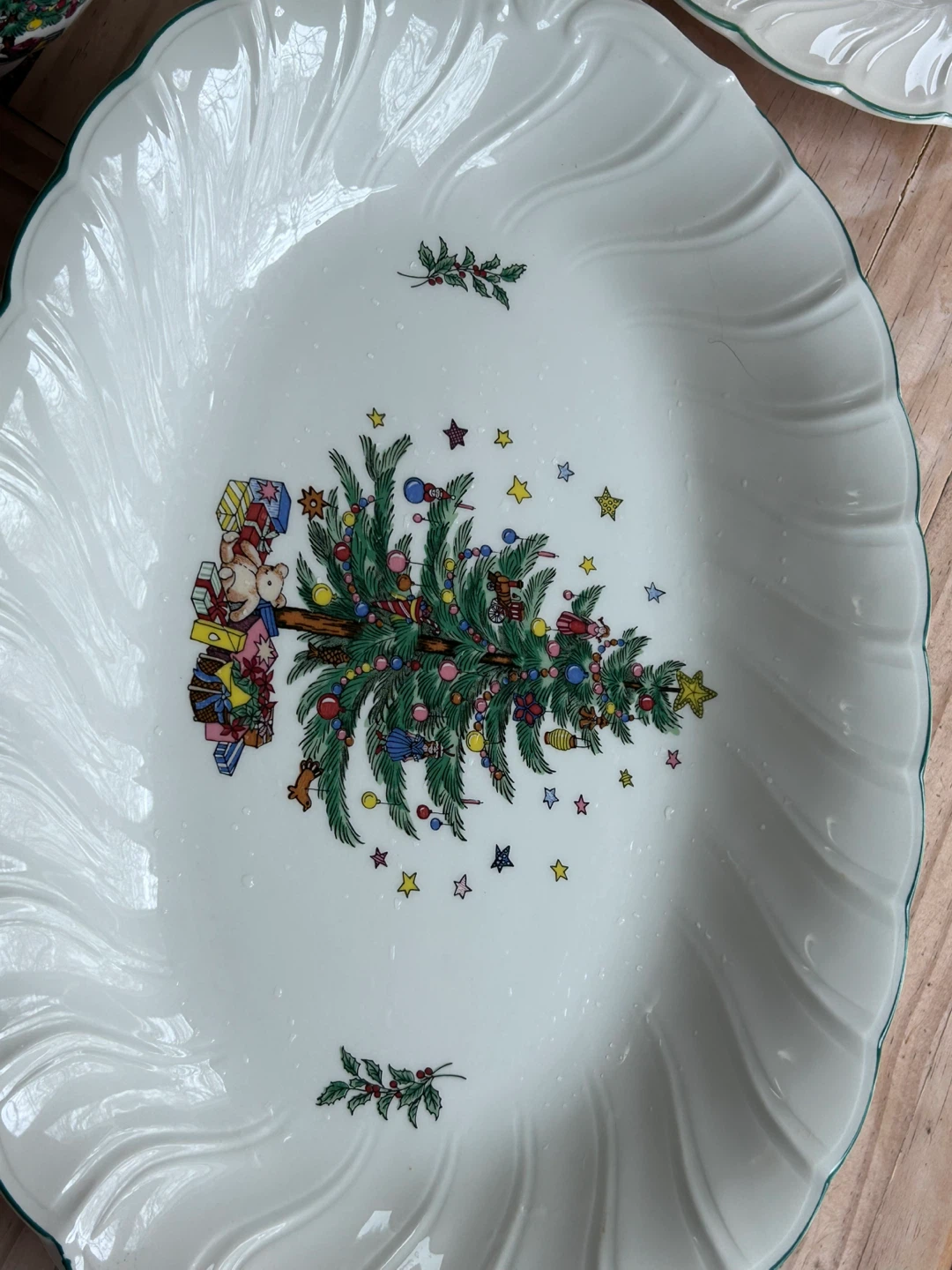 Nikko Christmas Tree Dinnerware Set - photo 5