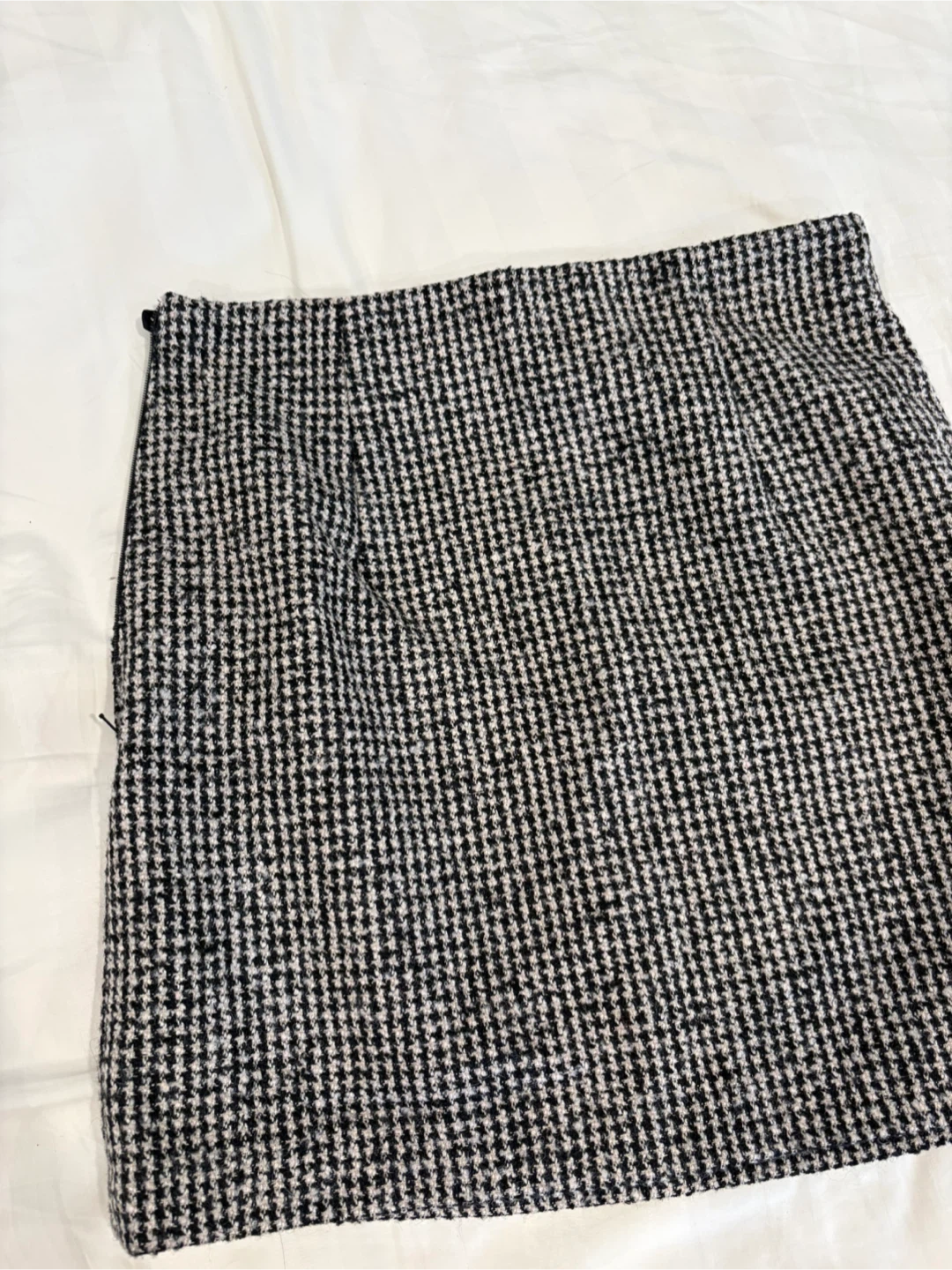 Houndstooth Mini Skirt