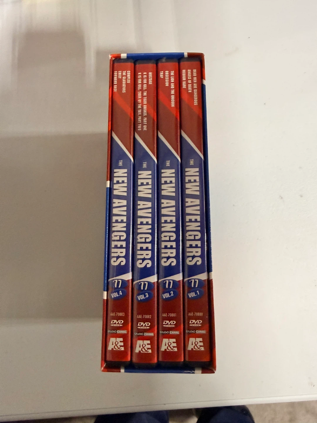 The New Avengers '77 Complete Season DVD Box Set - photo 3