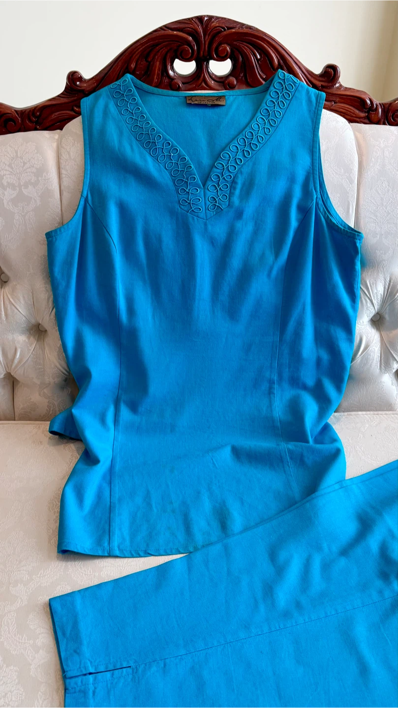 Lori M. Collection Blue Sleeveless Top and Pants Set