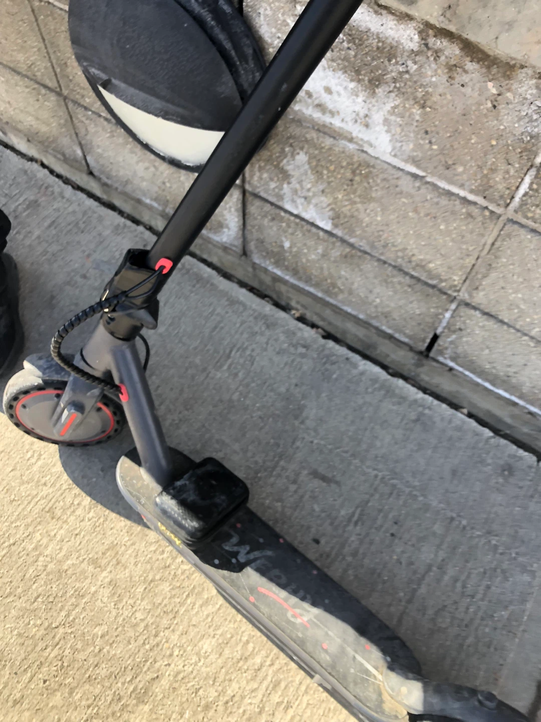 Xiaomi Mi Electric Scooter