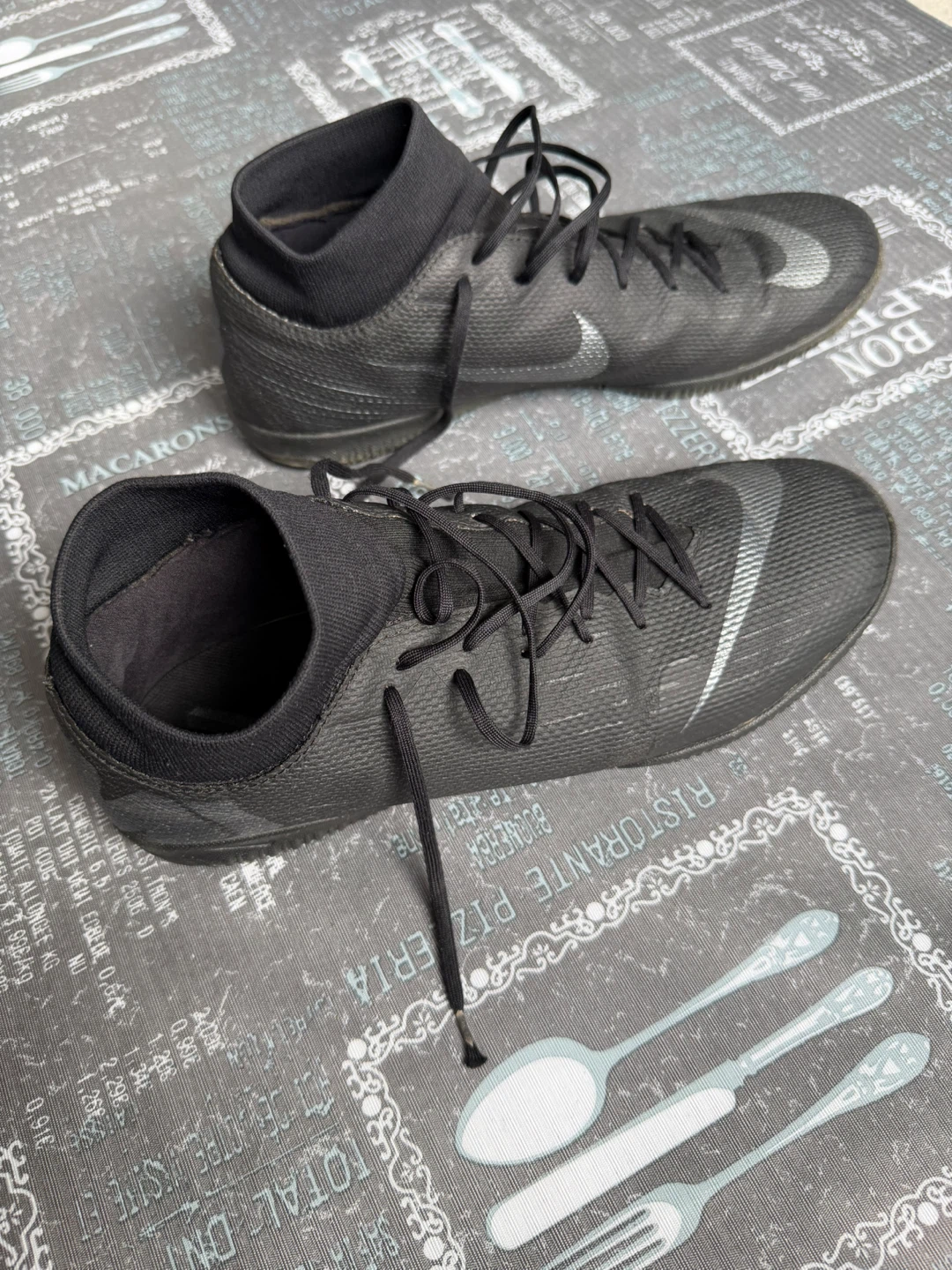 Nike Mercurial Superfly Indoor high-top cleats - photo 2