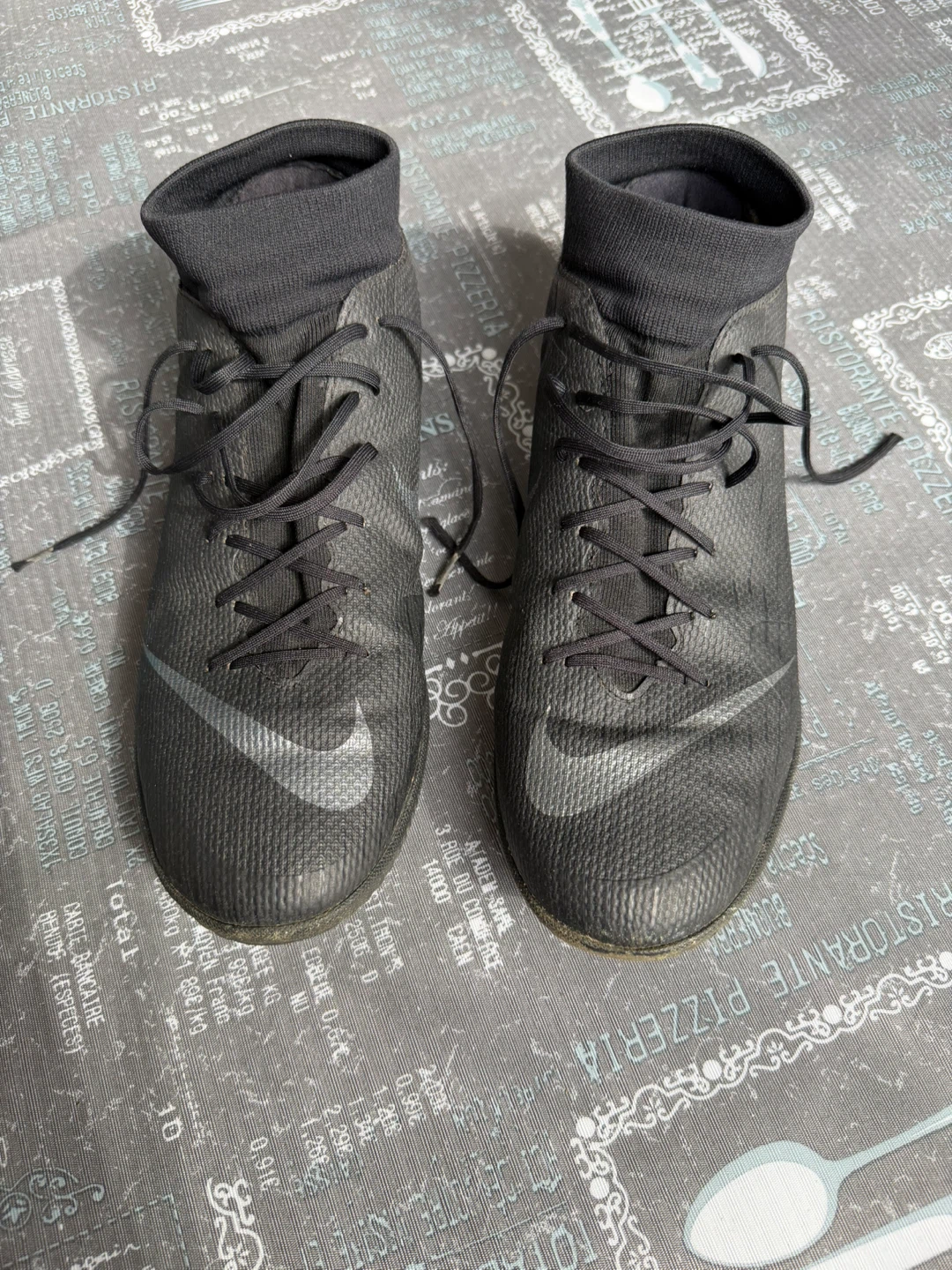 Nike Mercurial Superfly Indoor high-top cleats - photo 3