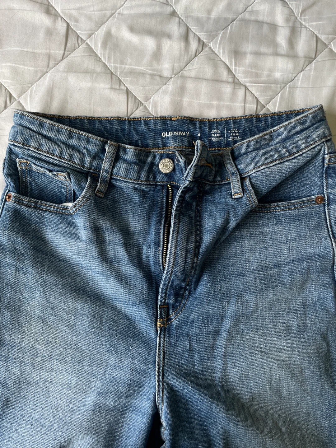 Old Navy Women's Flare Jeans Size 4 - photo 2