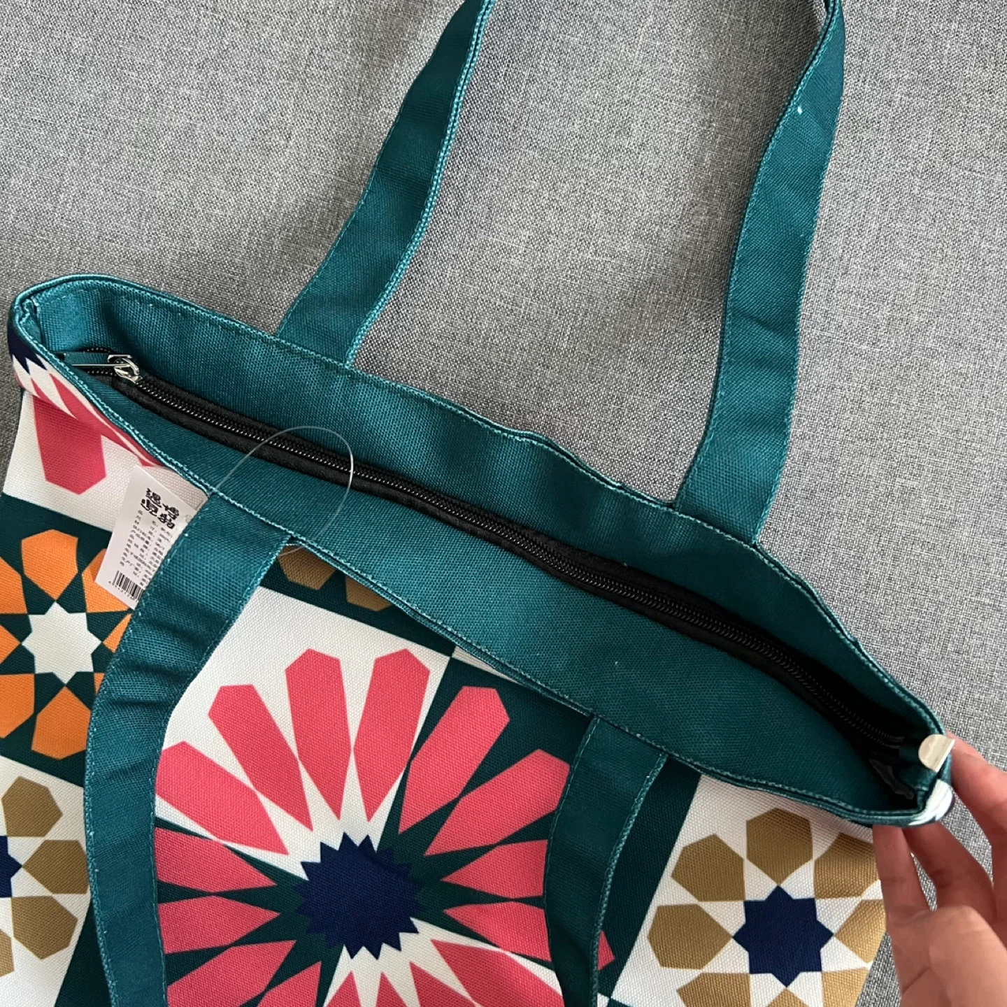 NWT Green Floral Tote Bag with Zipper - photo 3