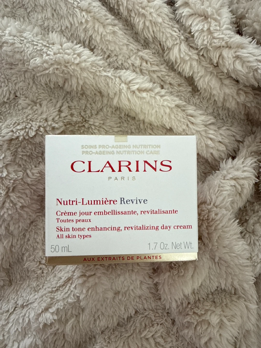 Clarins Nutri-Lumière Revive Skin Tone Enhancing Day Cream 50ml