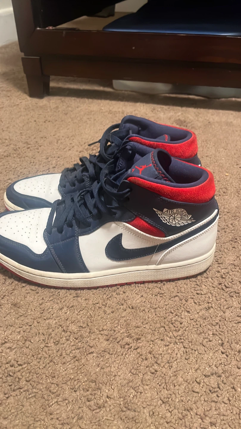 Air Jordan 1 Mid SE Men's Shoes