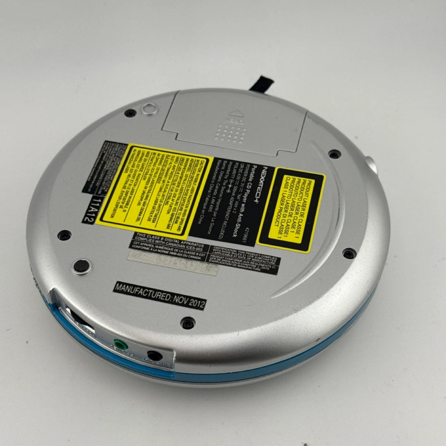 NEXTECH Portable CD Player 60 Second Anti-Shock Protection - photo 2