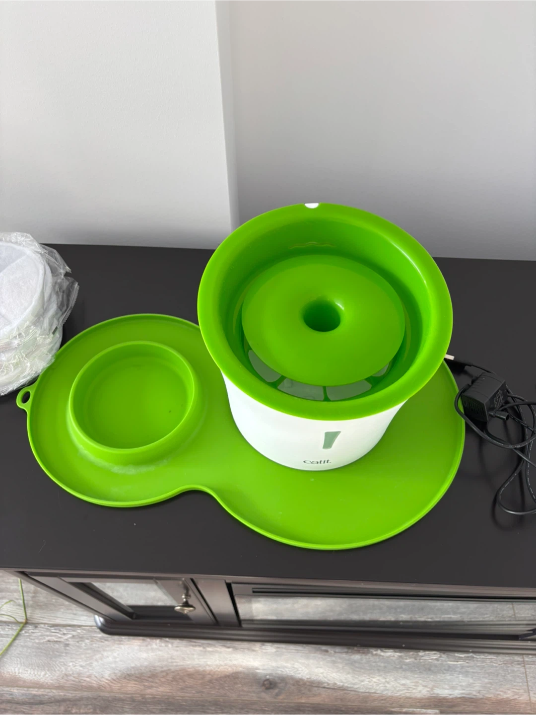 Catit Flower Fountain Pet Water Dispenser - photo 2