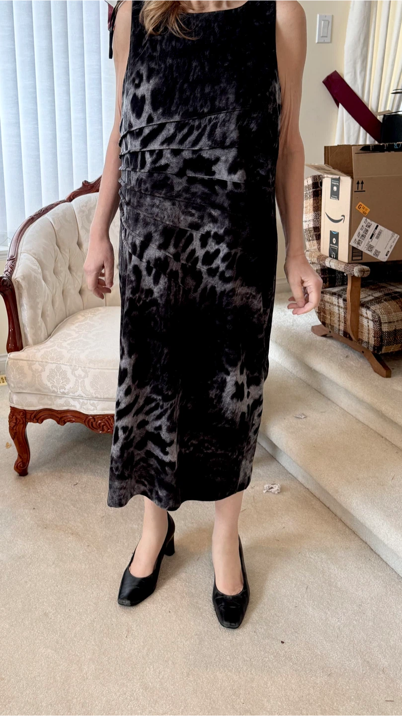 Women's Grey & Black Animal Print Sleeveless Dress