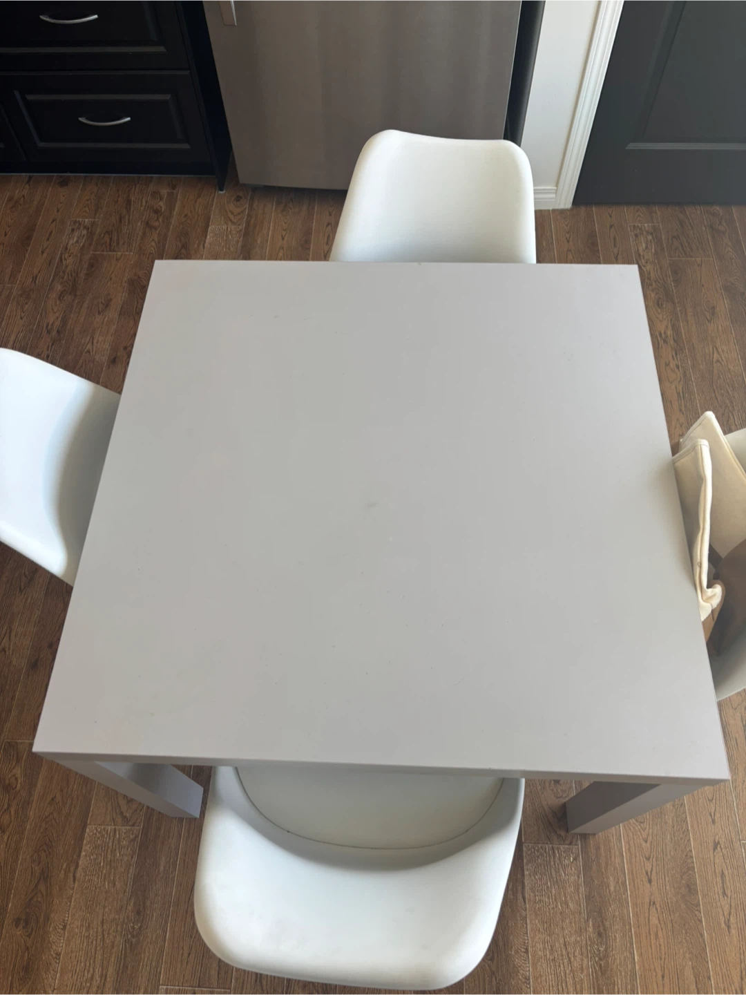 Square top kitchen table & Chairs (Set) - photo 2