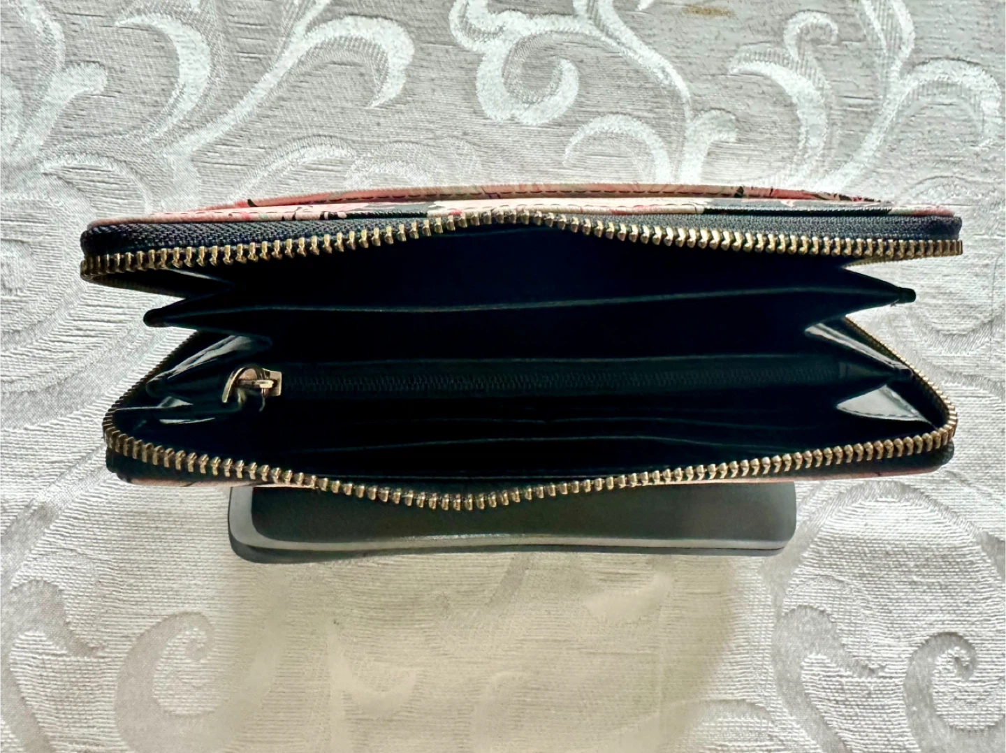 Kate Spade Feather Print Zip Around Wallet - photo 3