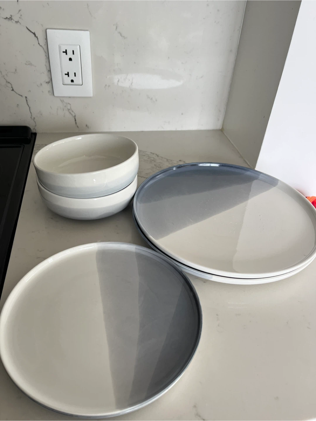 Nautica Fine Porcelain Dinnerware Set