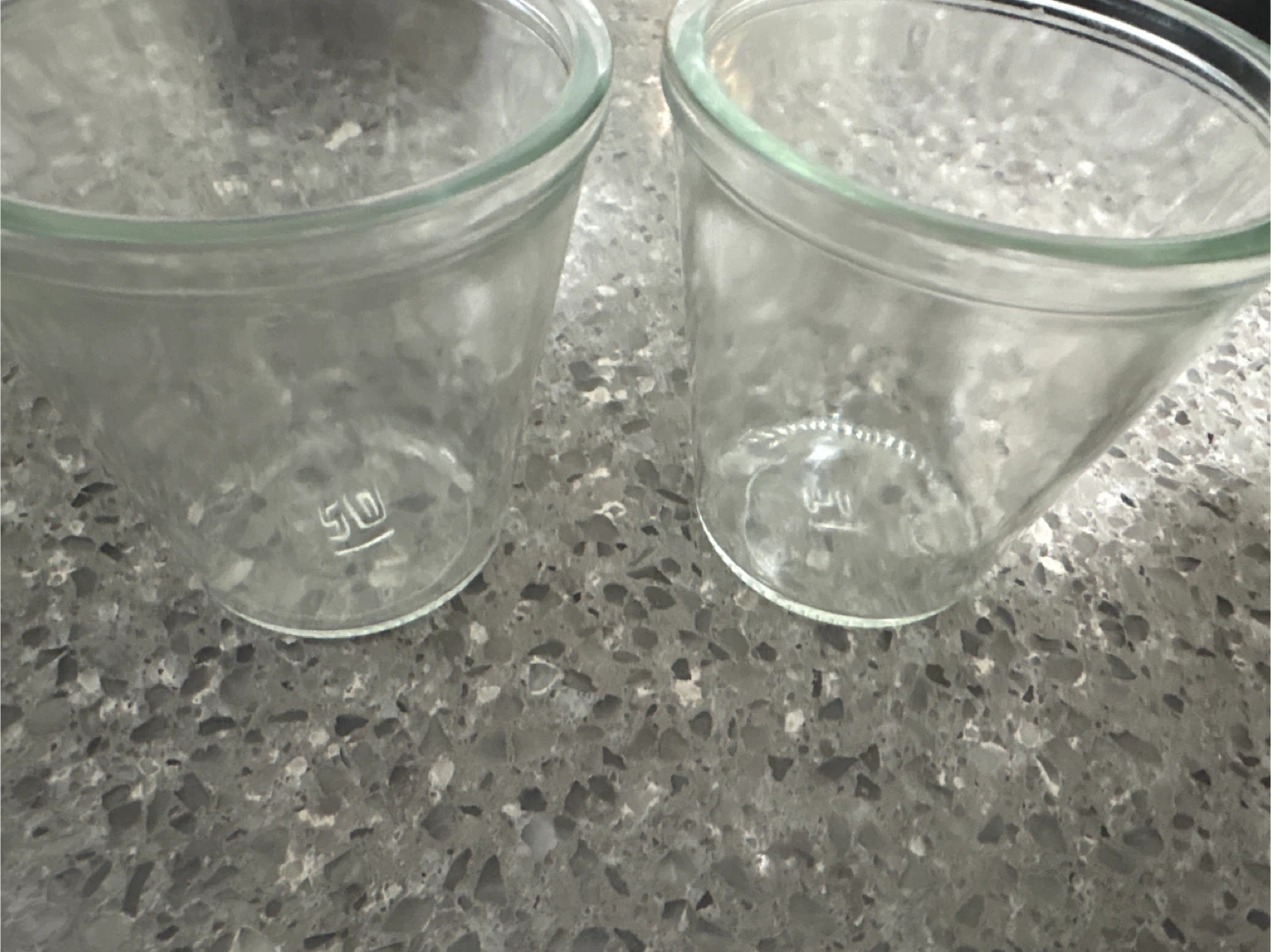 Set of 2 Clear Glass Cups