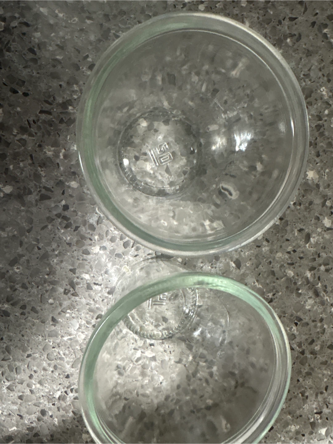Set of 2 Clear Glass Cups - photo 2