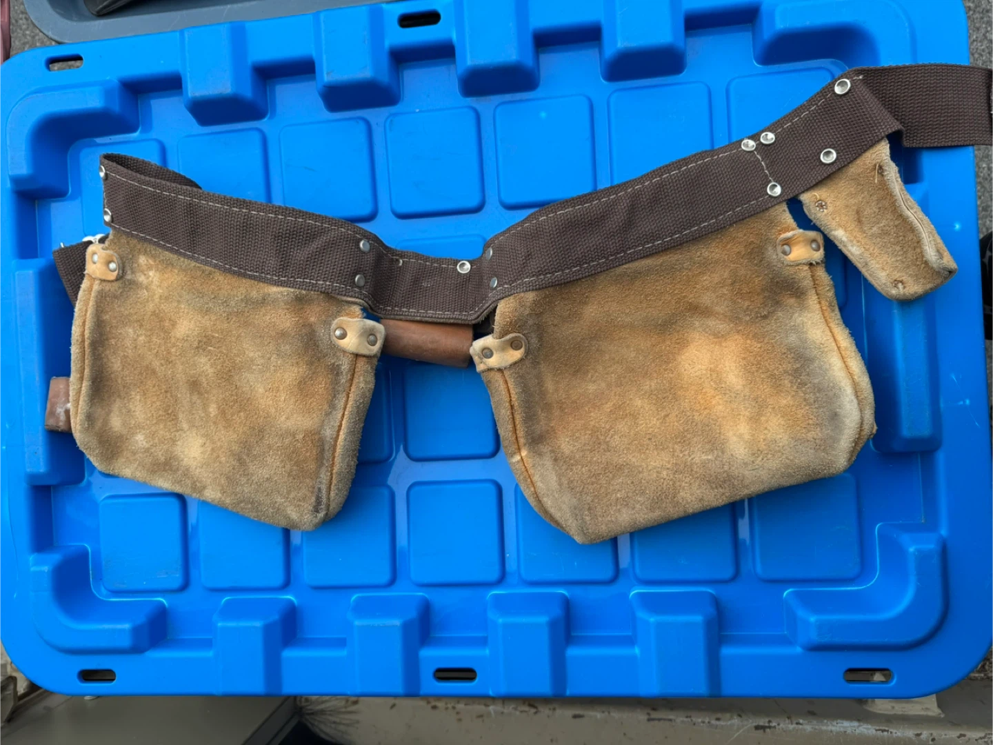 Leather Tool Belt with Multiple Pouches - photo 3