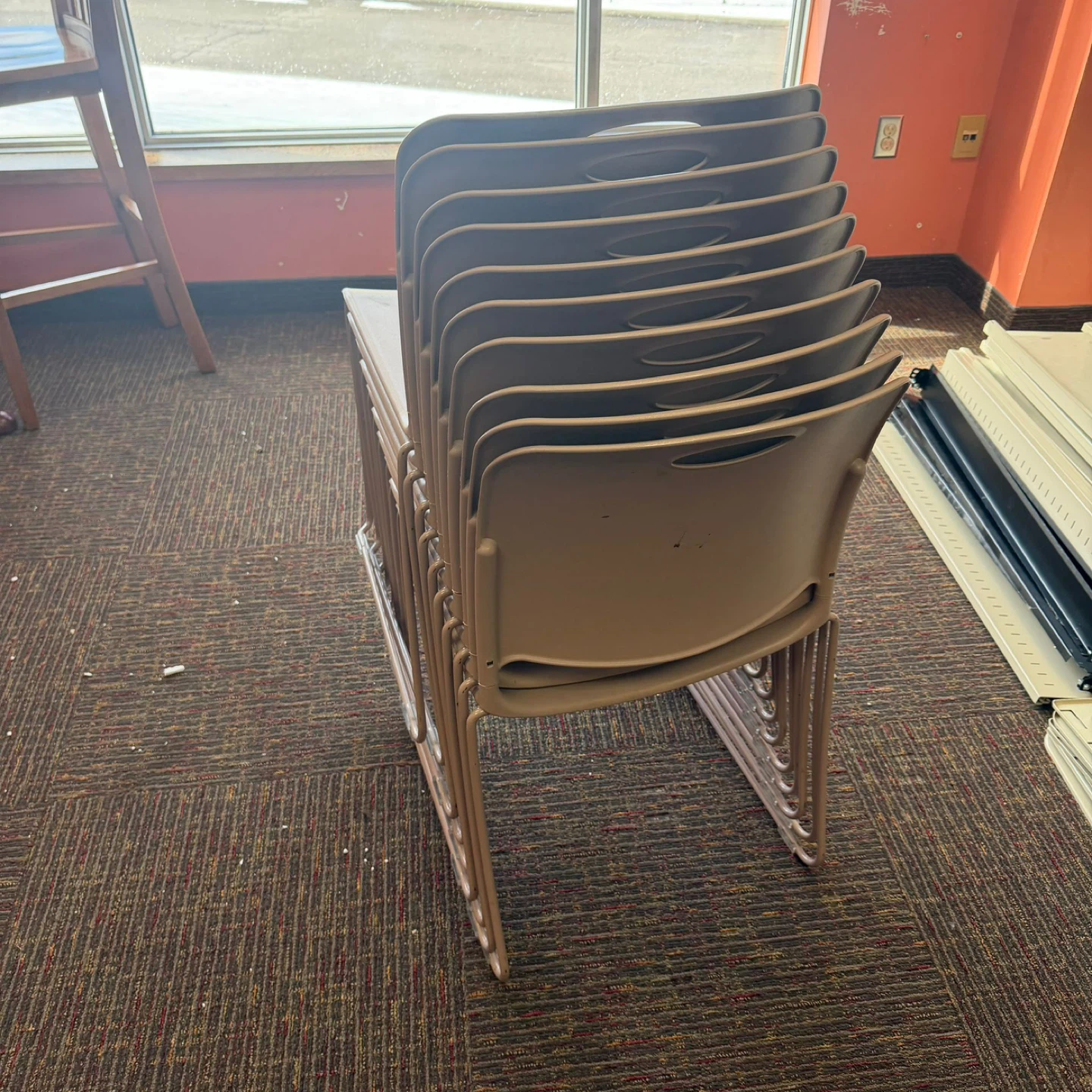 🔥 Comfortable Stackable Chairs – Commercial Grade 🔥 - photo 5