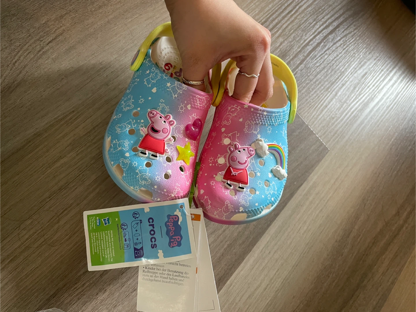 Crocs Peppa Pig  + Jibbitz Charms Set - photo 2