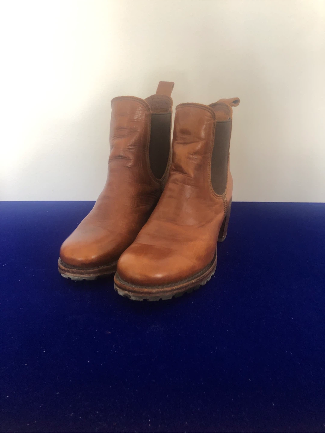 Frye Women's Brown Leather Chelsea Boots