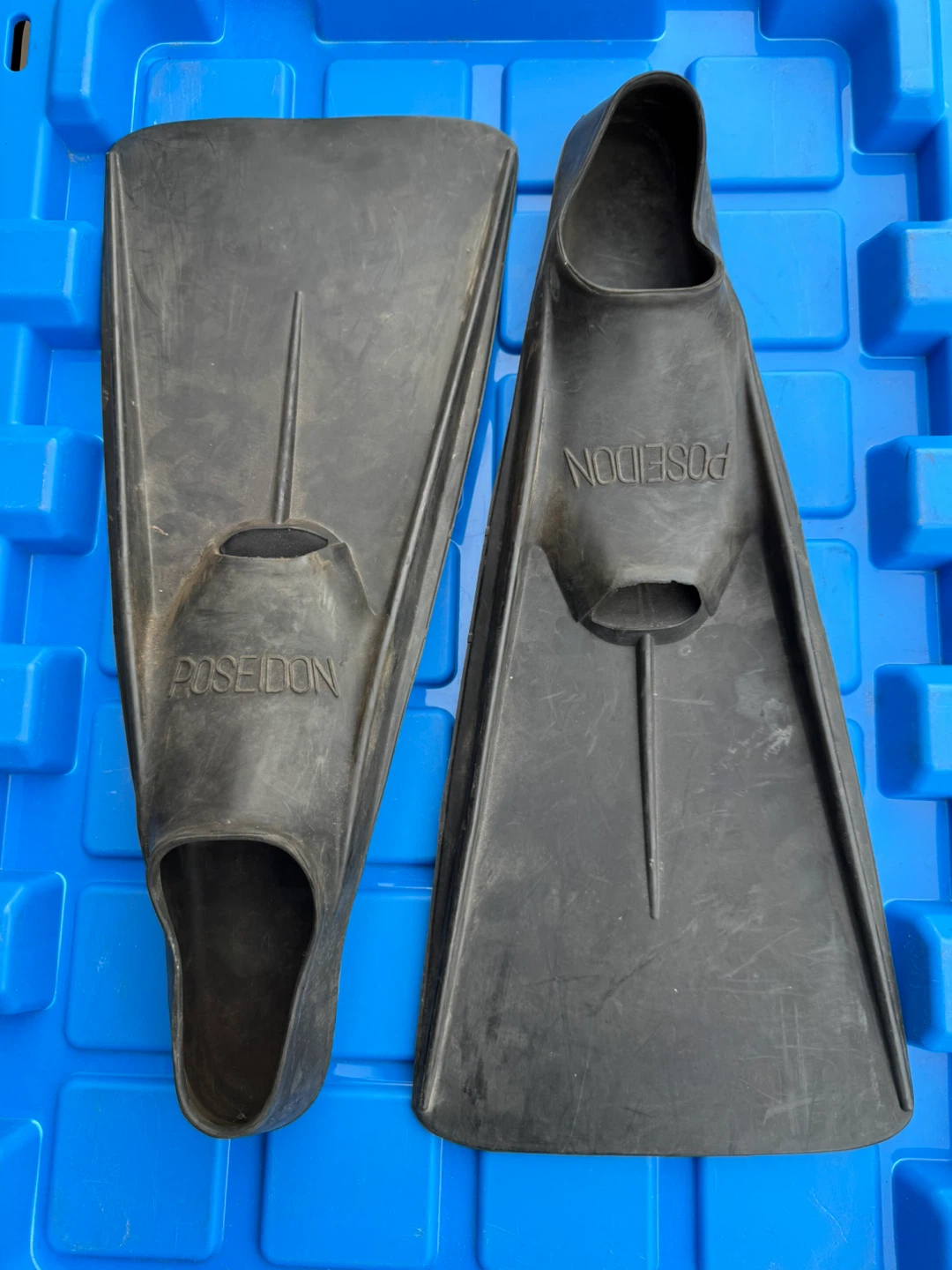 Poseidon Snorkel Mask and Fins Set