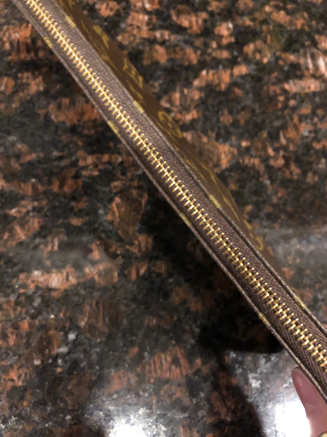 Louis Vuitton Monogram Pouch - photo 4